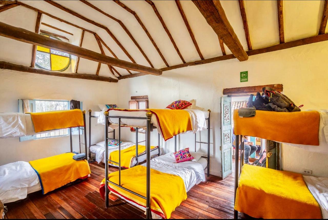 Alegrias Hostel Bogotá Extérieur photo
